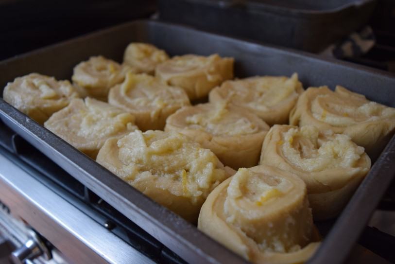 Sticky-lemon-buns-recipe-lucyloves-foodblog