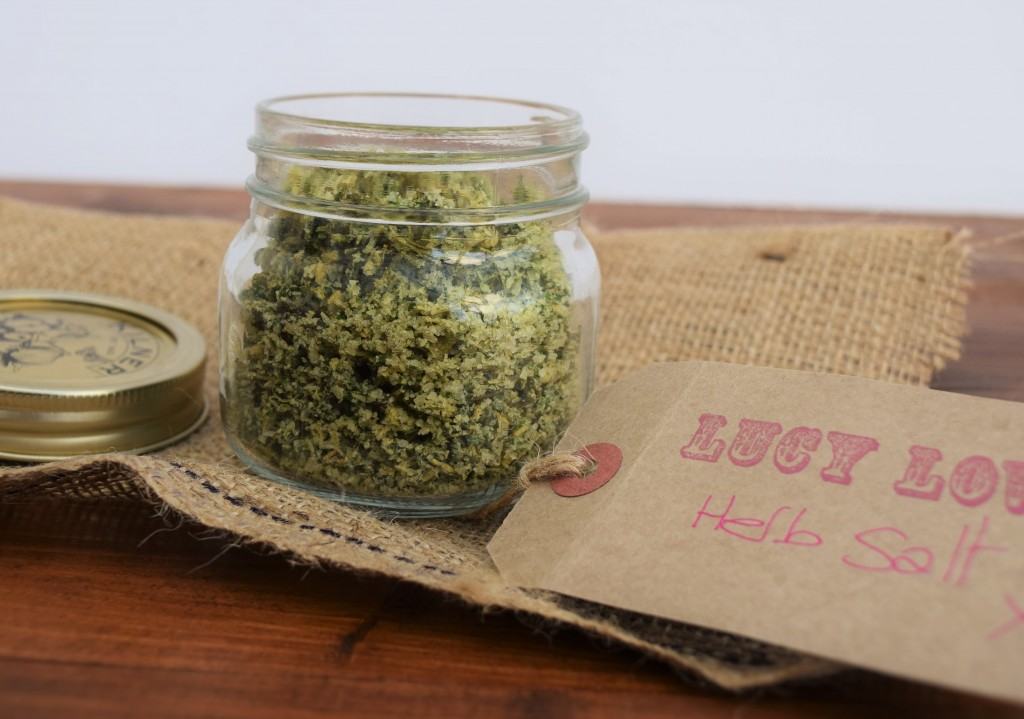 Herb-garlic-salt-lucyloves-foodblog