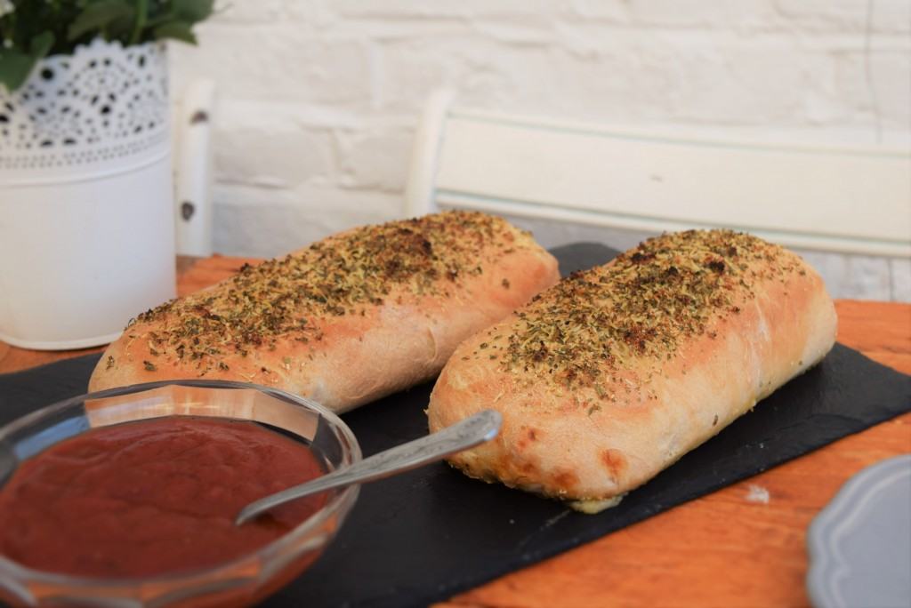 Stromboli-pizza-lucyloves-foodblog