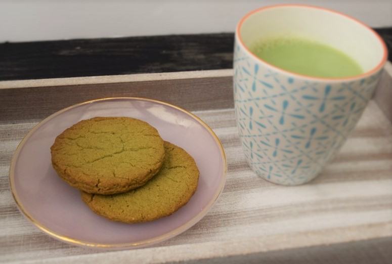 Matcha-almond-biscuits-recipe-lucyloves-foodblog