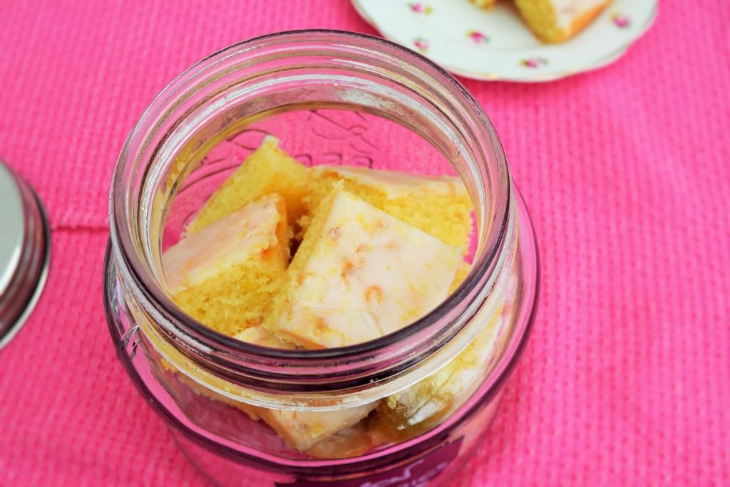 Lemon-blondies-lucyloves-foodblog