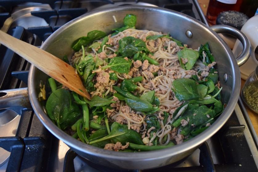 Turkey-noodle-bowl-recipe-lucyloves-foodblog