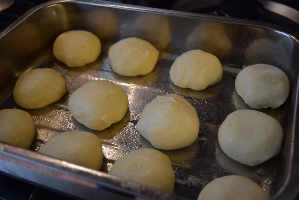 One-hour-bread-rolls-lucyloves-foodblog