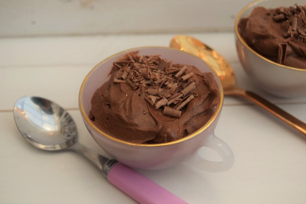 Chocolate-mousse-recipe-lucyloves-foodblog