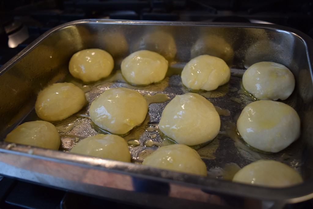 One-hour-bread-rolls-lucyloves-foodblog