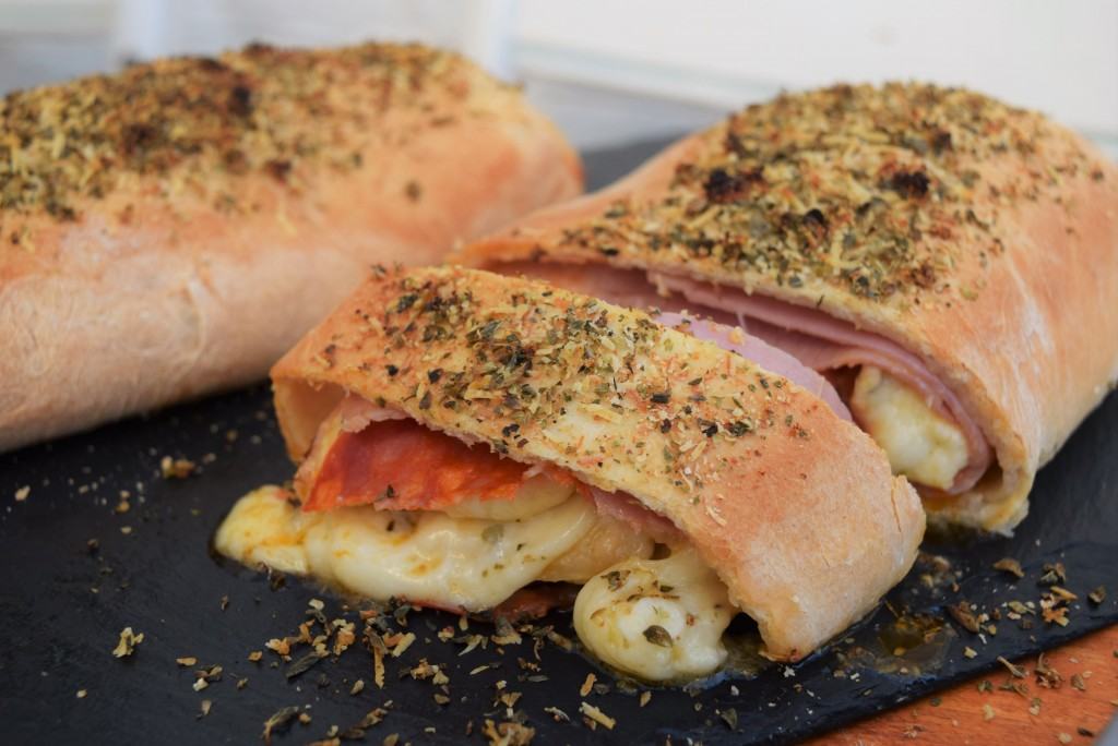 Stromboli-pizza-lucyloves-foodblog