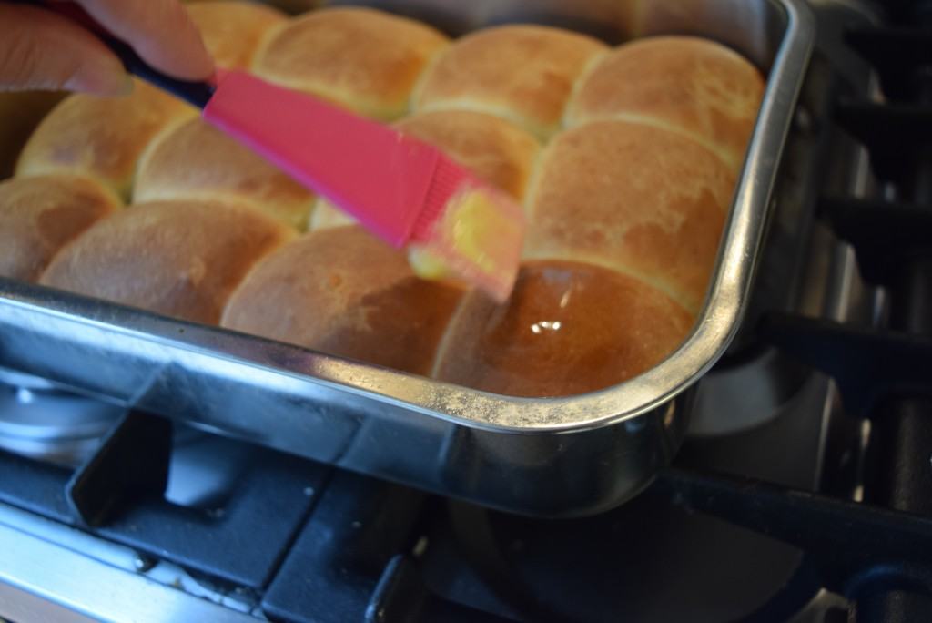 One-hour-bread-rolls-lucyloves-foodblog