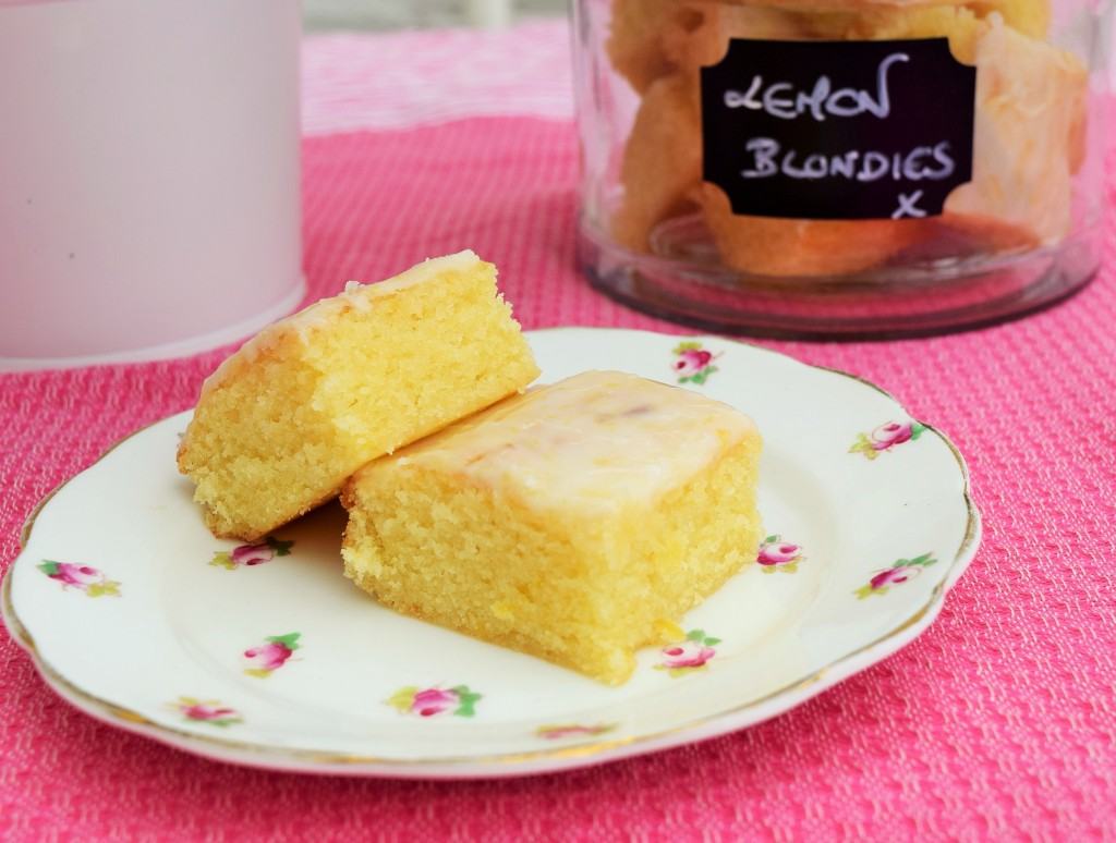 Lemon-blondies-lucyloves-foodblog