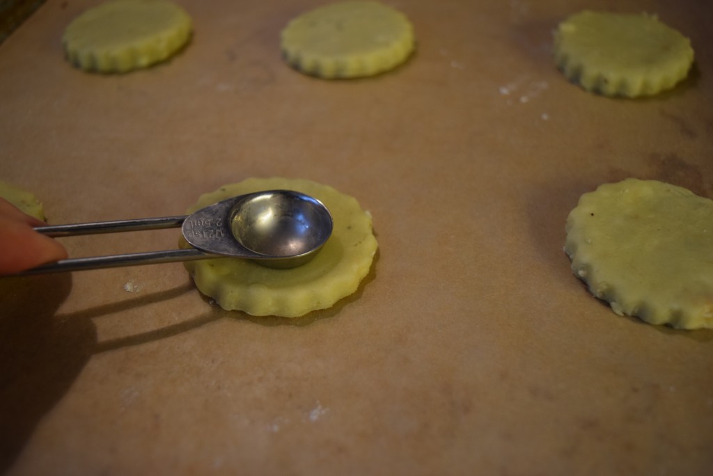 Blue-cheese-fig-biscuits-recipe-lucyloves-foodblog