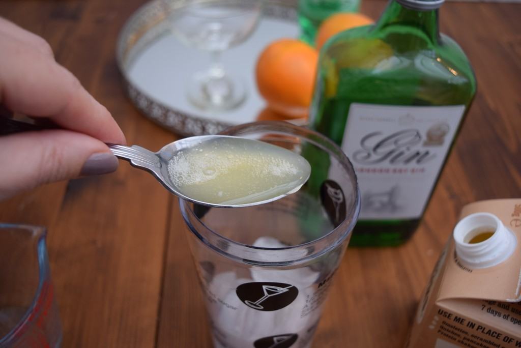 Orange-gin-fizz-recipe-lucyloves-foodblog