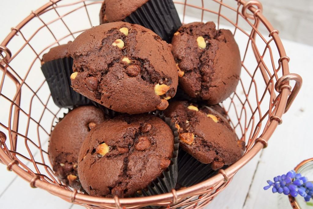 Very-chocolatey-muffins-lucyloves-foodblog