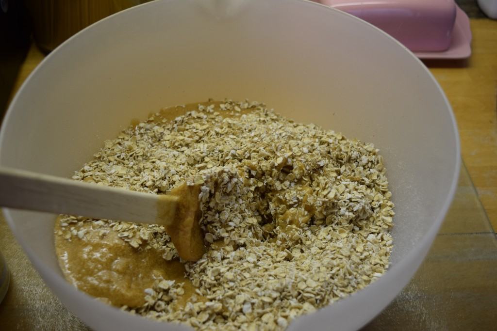 Peanut-butter-honey-granola-lucyloves-foodblog