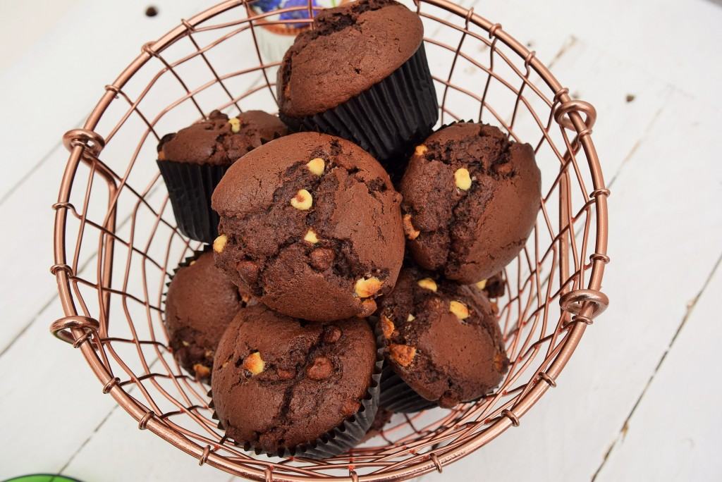 Very-chocolatey-muffins-lucyloves-foodblog