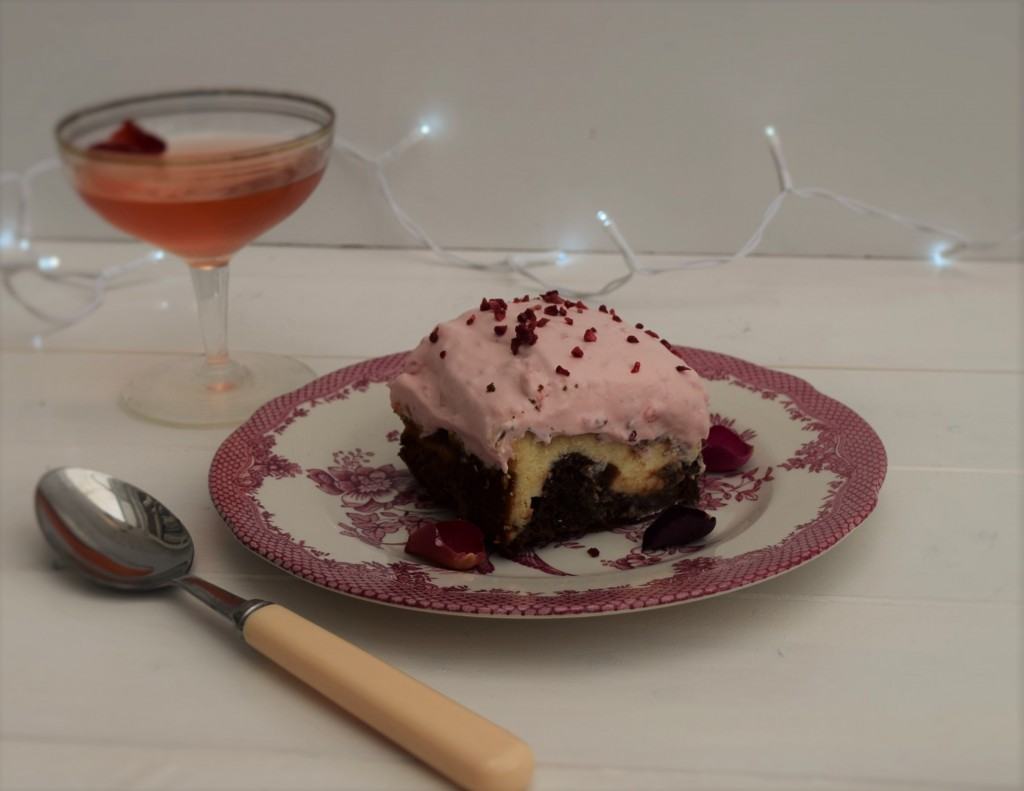 Raspberry-cheesecake-brownie-recipe-lucyloves-foodblog