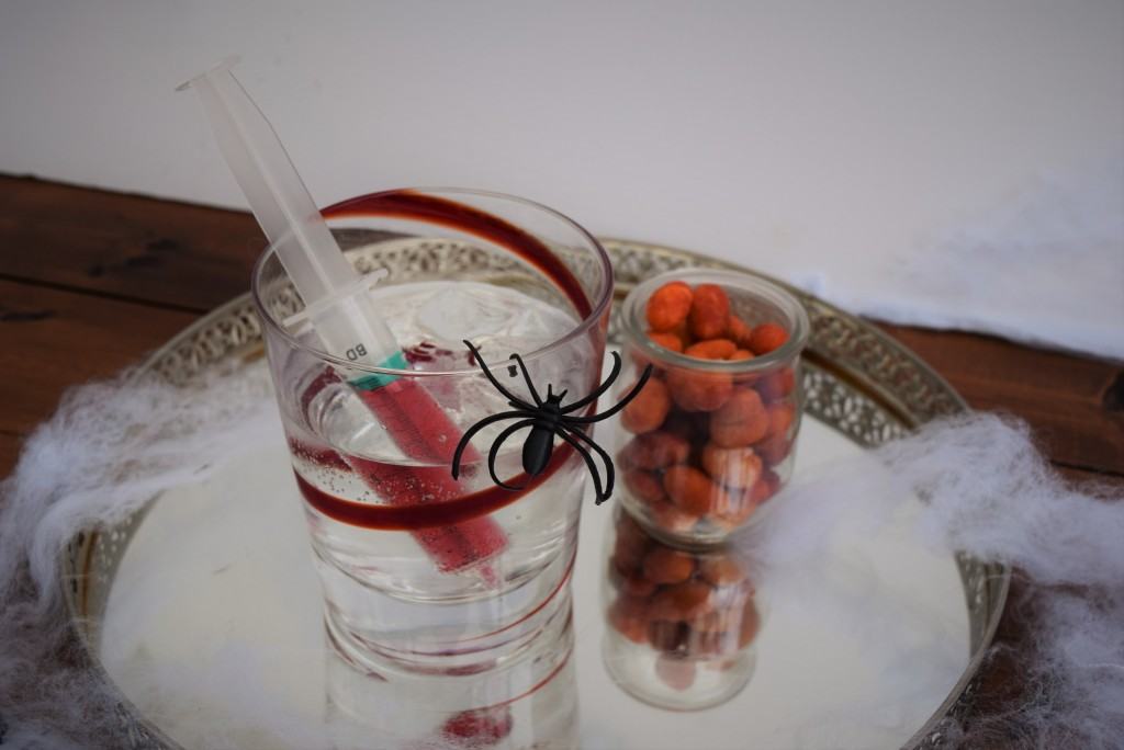 Halloween-dirty-shirley-cocktail-lucyloves-foodblog