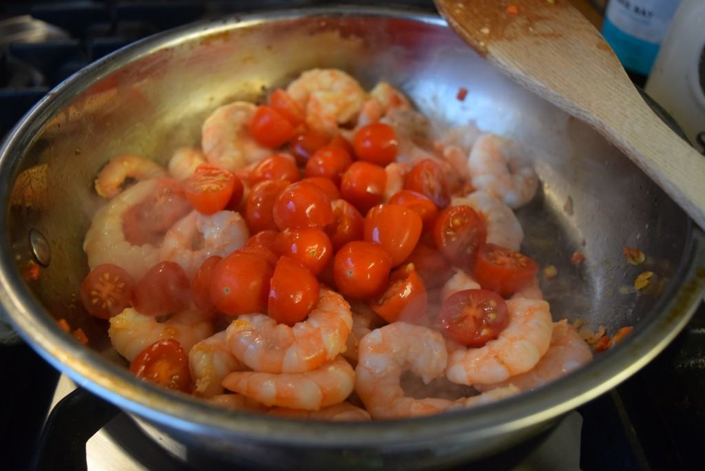 Prawn-chilli-basil-pasta-reicpe-lucyloves-foodblog