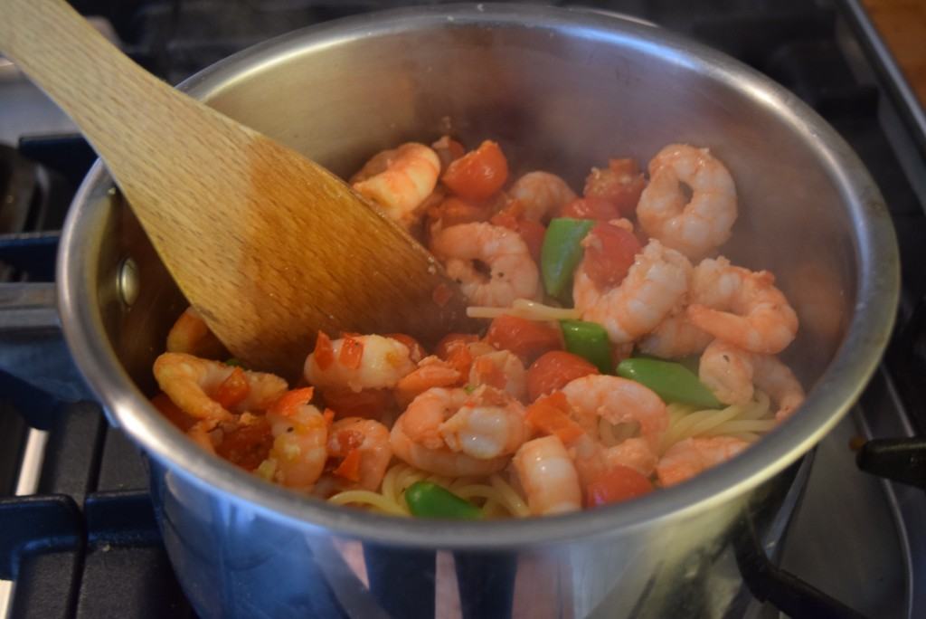 Prawn-chilli-basil-pasta-recipe-lucyloves-foodblog