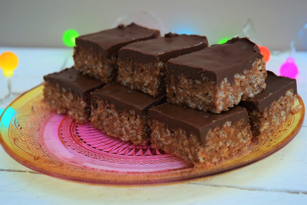 Mars-bar-krispie-slab-recipe-lucyloves-foodblog