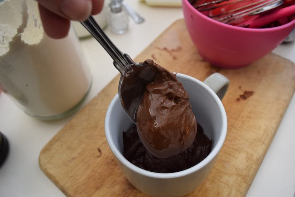 Fudgy-chocolate-mug-cake-recipe-lucyloves-foodblog