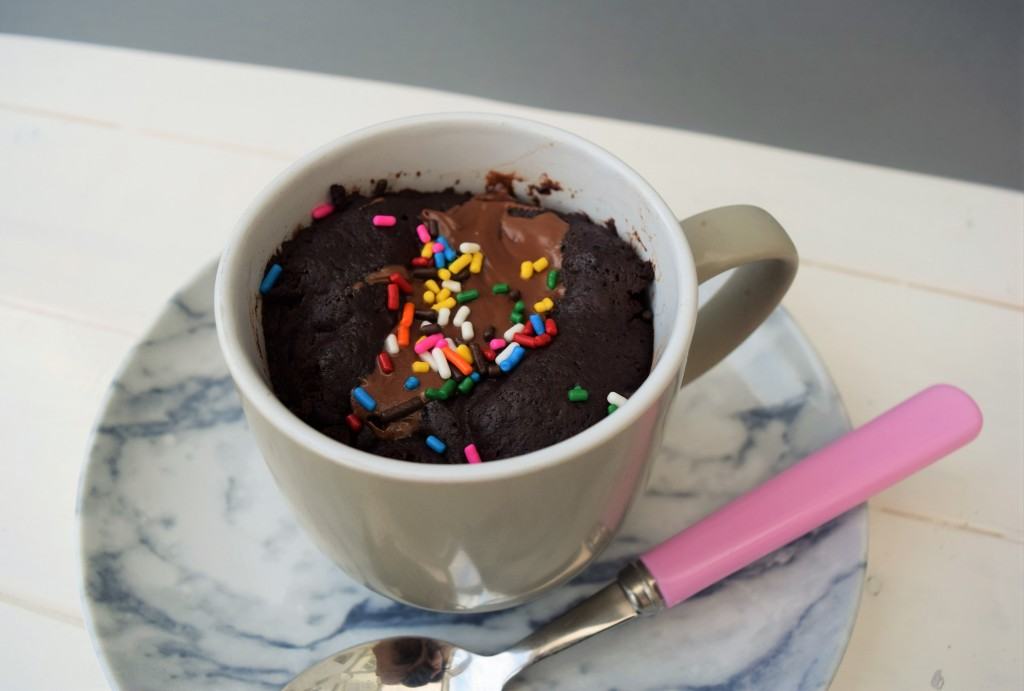 Fudgy-chocolate-mug-cake-recipe-lucyloves-foodblog