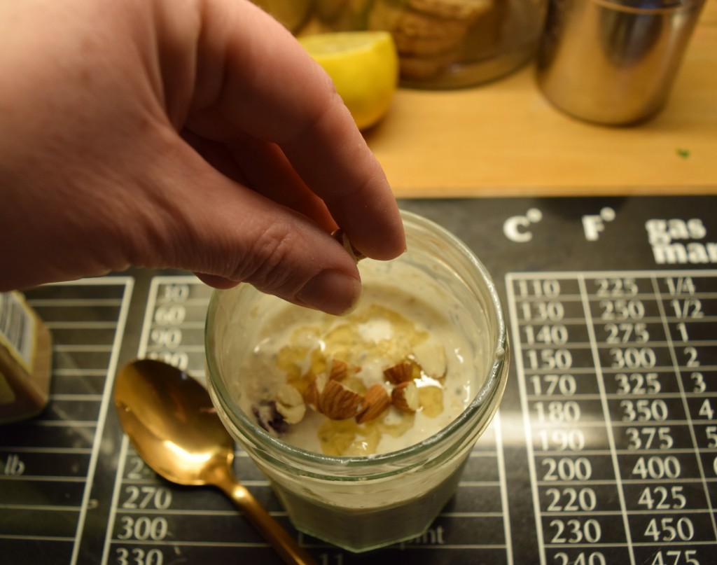 Overnight-fridge-porridge-recipe-lucyloves-foodblog