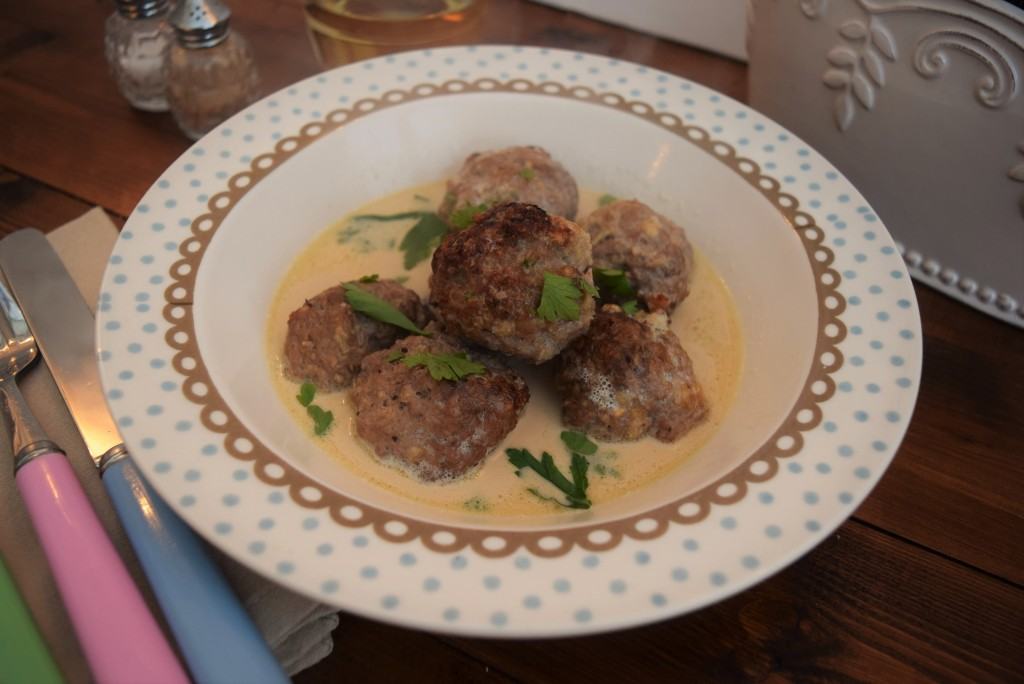 Swedish-meatballs-recipe-lucyloves-foodblog