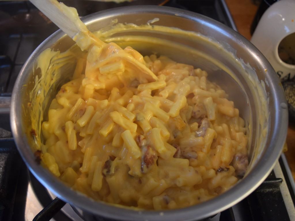 Chorizo-mac-and-cheese-recipe-lucyloves-foodblog