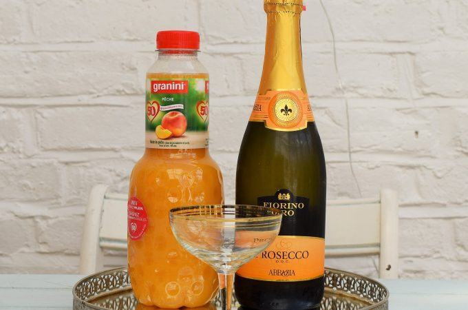 Peach-bellini-lucyloves-foodblog