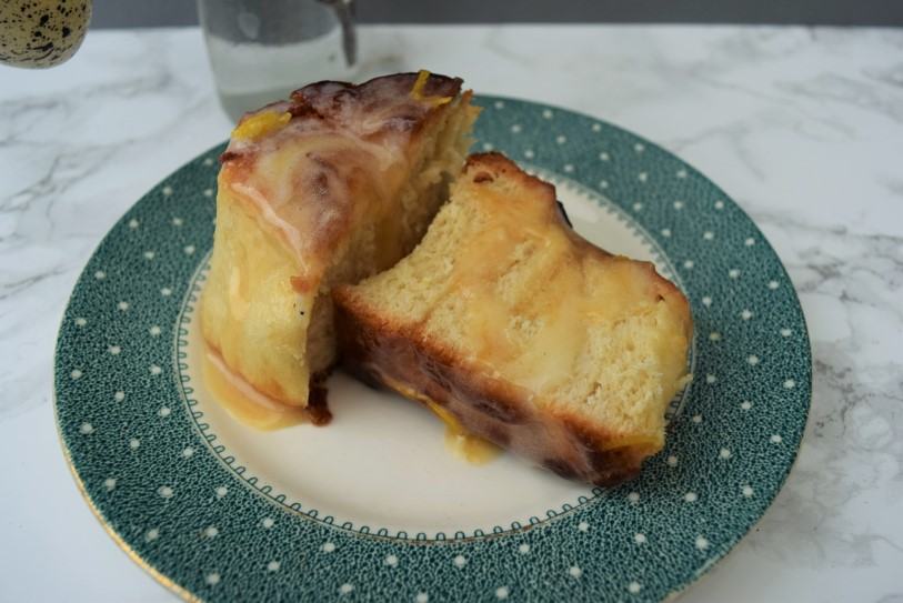 Sticky-lemon-buns-recipe-lucyloves-foodblog