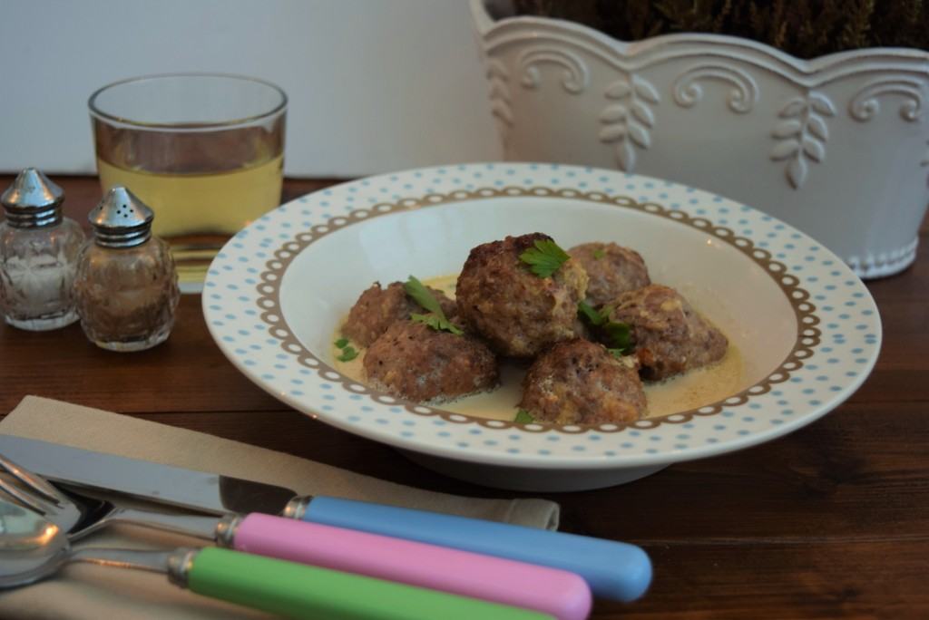 Swedish-meatballs-recipe-lucyloves-foodblog