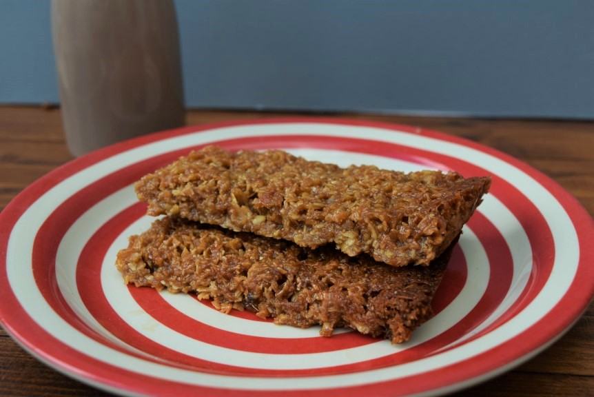 Ginger-coconut-flapjack-recipe-lucyloves-foodblog
