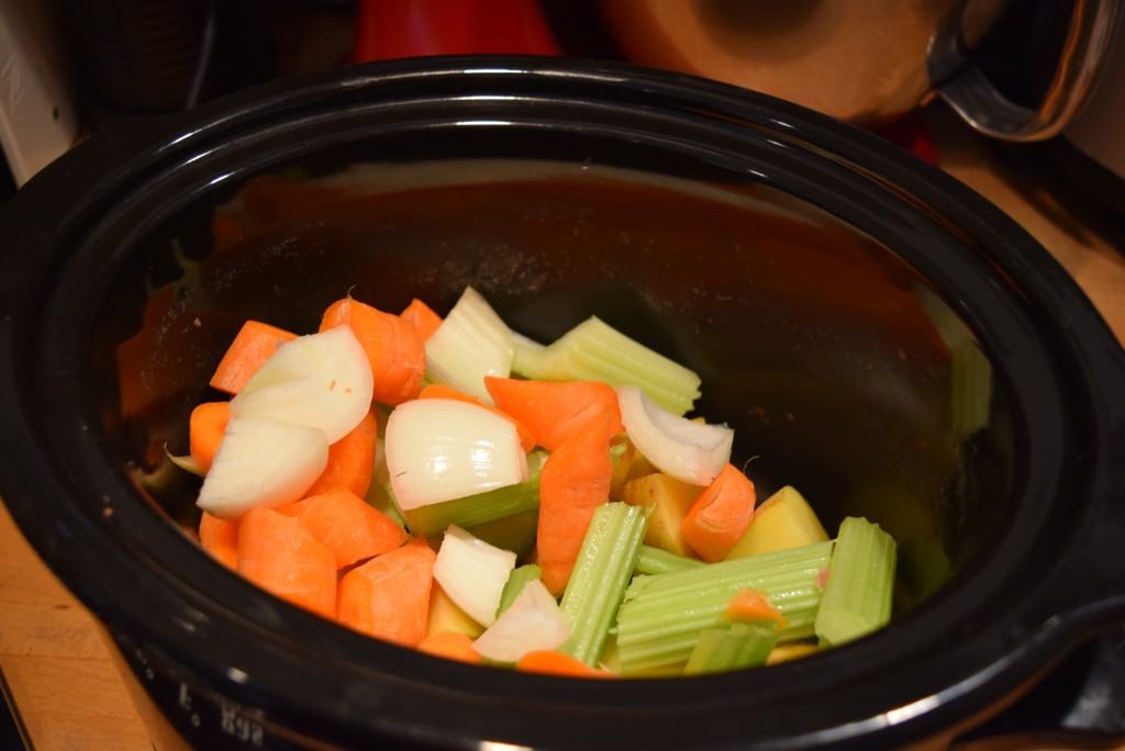 Slow-cooker-roasted-chicken-lucyloves-foodblog