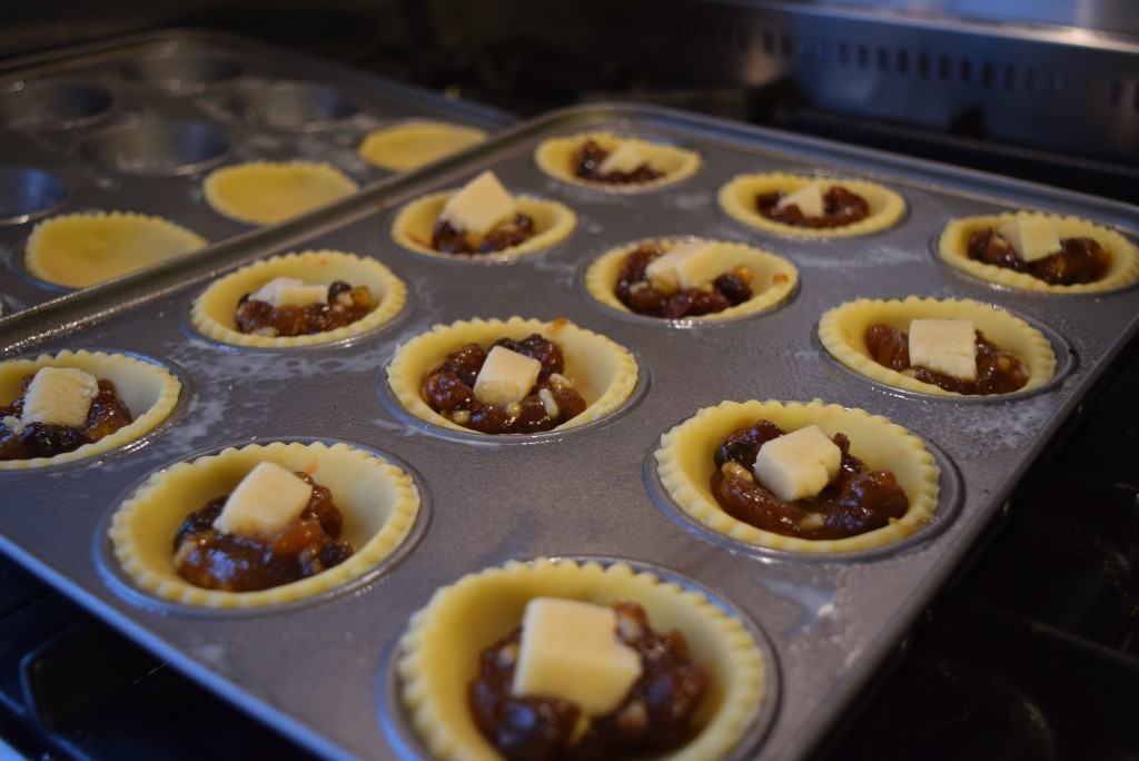 Marzipan-mince-pies-recipe-lucyloves-foodblog