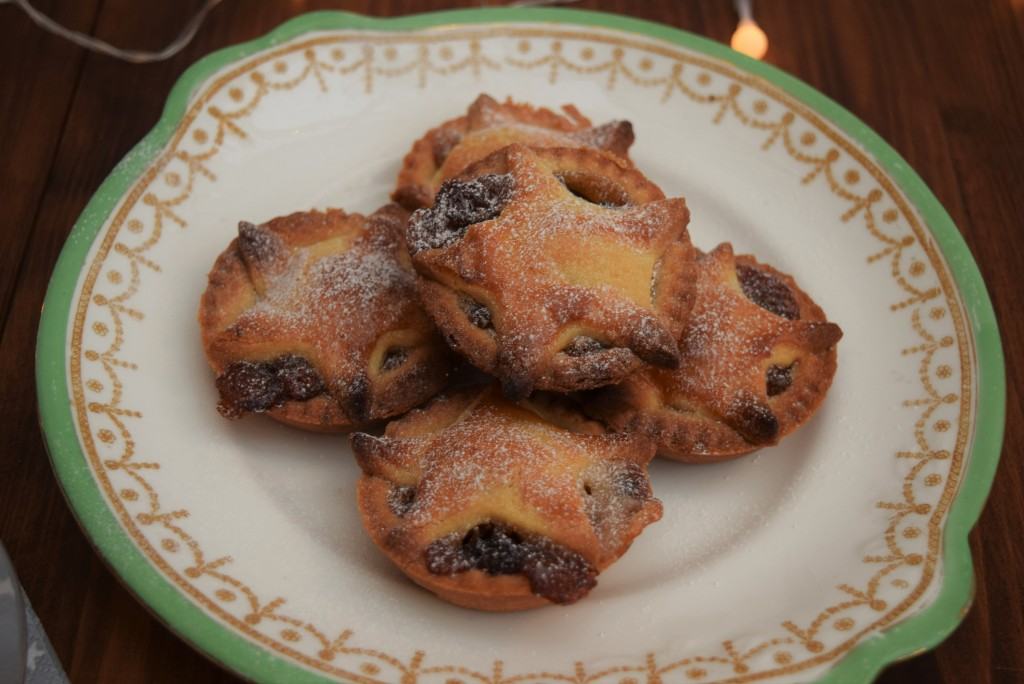 Marzipan-mince-pies-recipe-lucyloves-foodblog