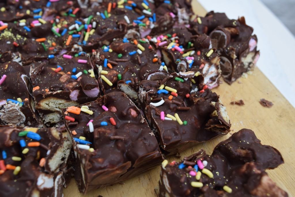 Easter-rocky-road-lucyloves-foodblog