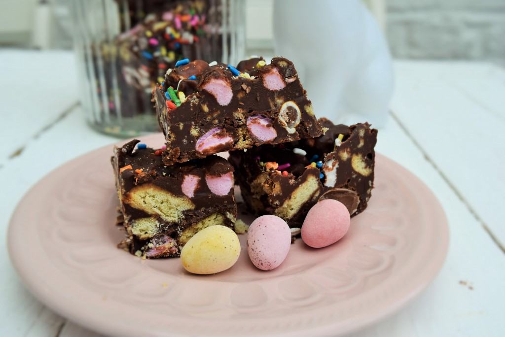 Easter-rocky-road-lucyloves-foodblog