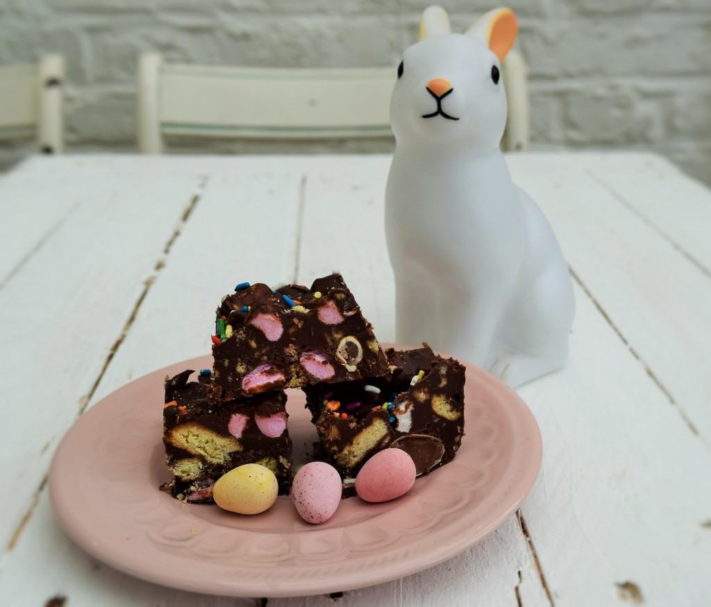 Easter-rocky-road-lucyloves-foodblog