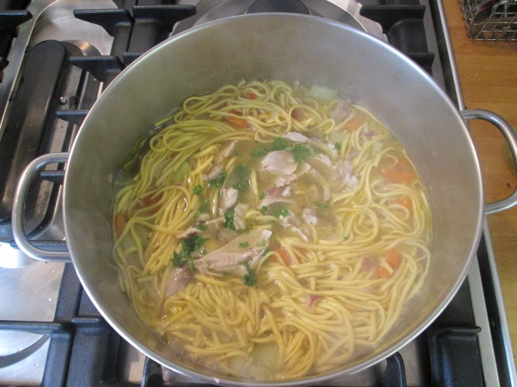 Chicken-noodle-soup-lucyloves-foodblog
