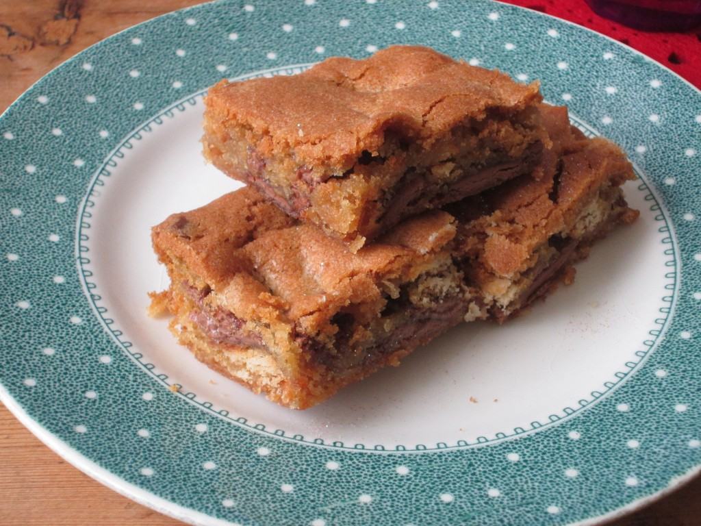 Ritz-chocolate-cookie-bars-lucyloves-foodblog
