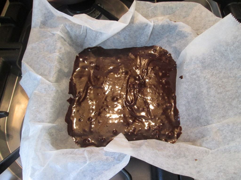 Salted-dulce-de-leche-brownies-lucyloves-foodblog