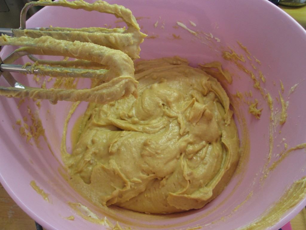 Peanut-butter-jam-slice-lucyloves-foodblog