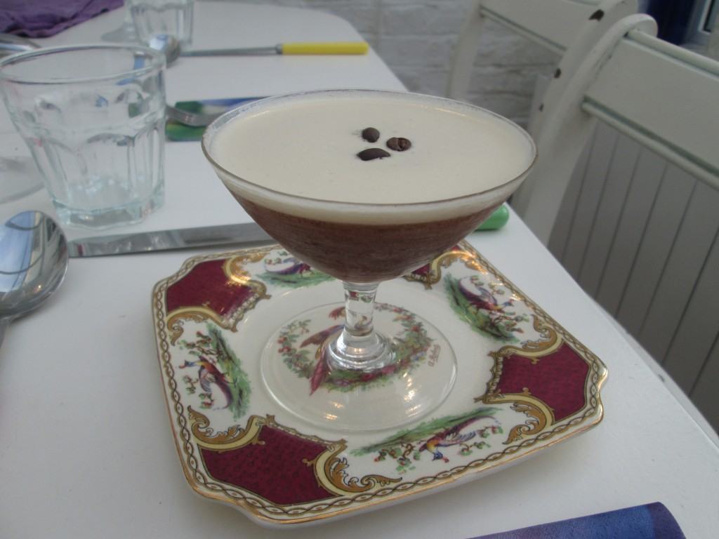 Espresso-martini-lucyloves-foodblog