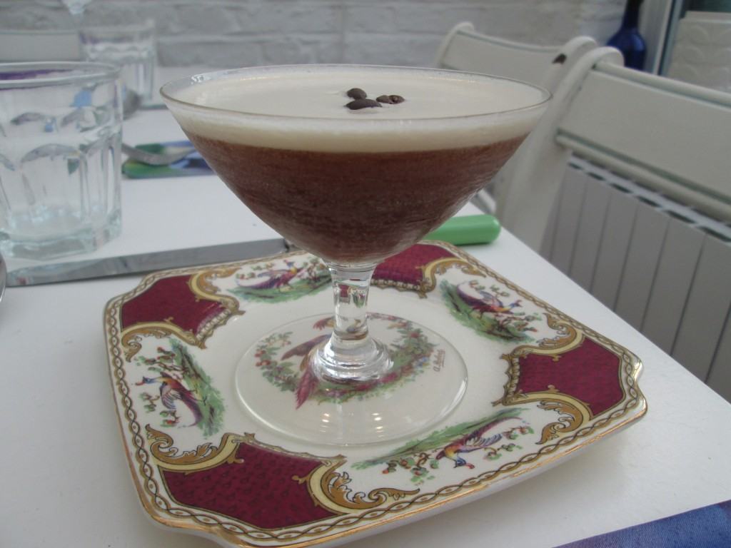 Espresso-martini-lucyloves-foodblog