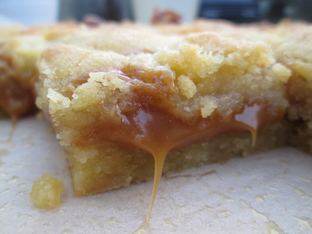 Toffee-butter-slice-lucyloves-foodblog