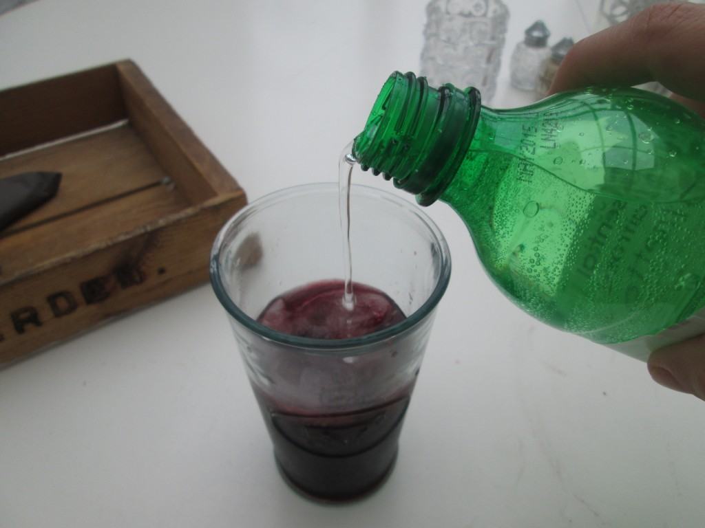 Bramble-vodka-spritzer-lucyloves-foodblog