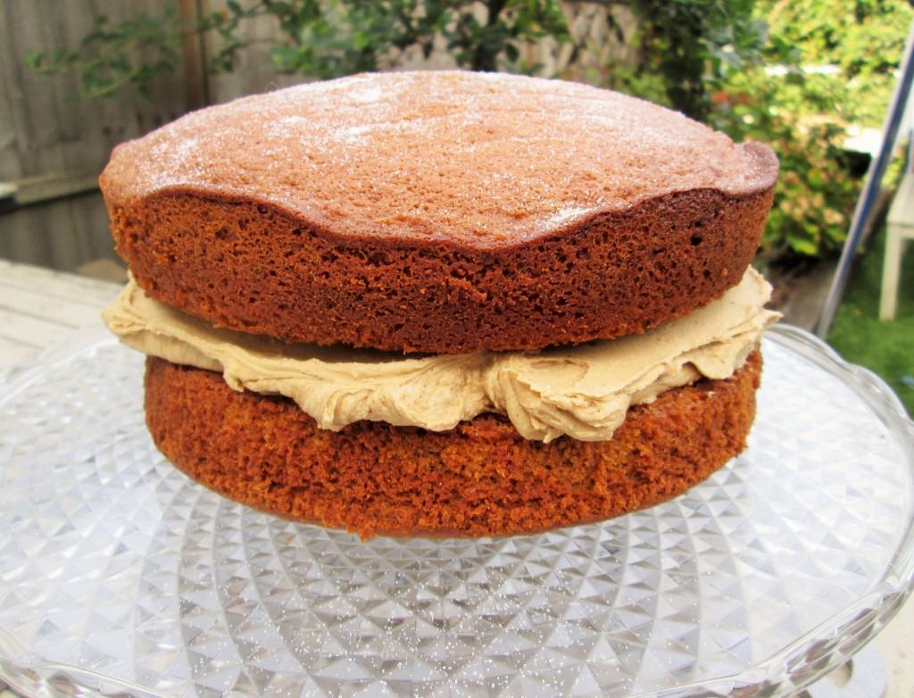 Coffee-sponge-cake-lucyloves-foodblog