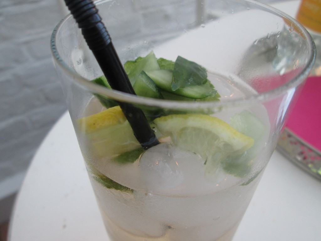 Lime-and-bitters-cocktail-lucyloves-foodblog