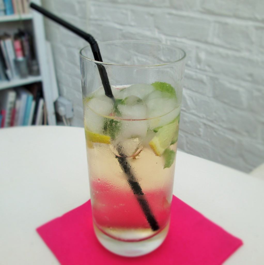 Lime-and-bitters-cocktail-lucyloves-foodblog